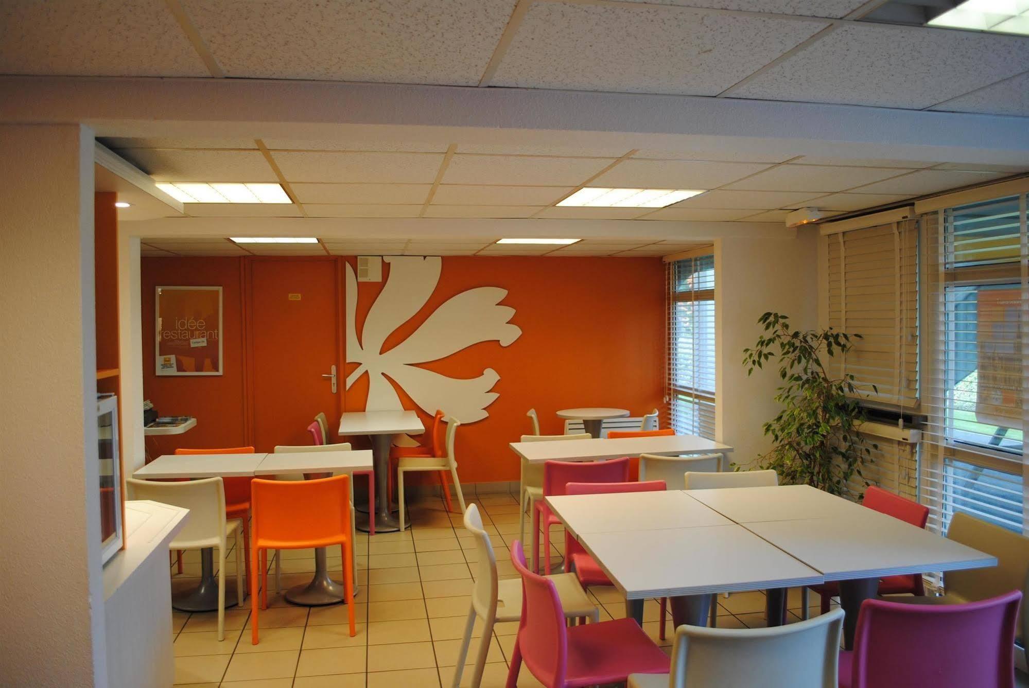 Premiere Classe Honfleur La Rivière-Saint-Sauveur Buitenkant foto